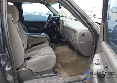 2005 Chevrolet Silverado 1500 Ls from USA, damaged, VIN 2GCEC13T351363882